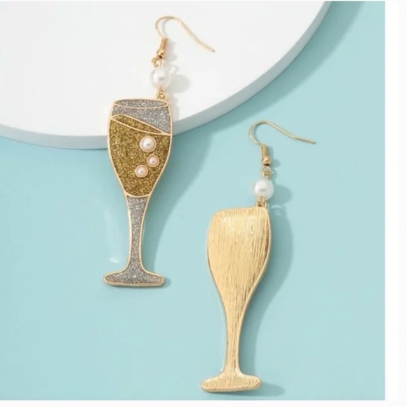 ❤️FREE Alcohol Champagne Glass Hipster Hippie Art Chic Glam Modern Drop Earrings - Picture 3 of 3